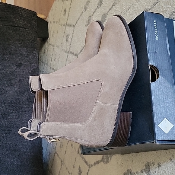 Cole Haan Shoes - Cole Haan Newburg Bootie size 9.5